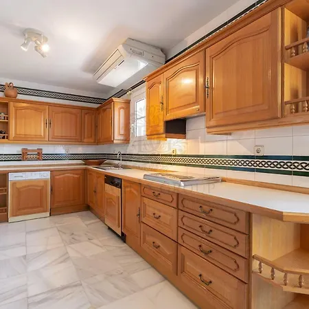 Segher Beach By Dahlia Group